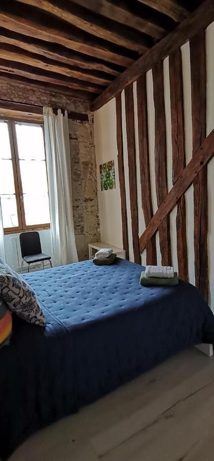 Evasion Autour De Poutres Et Pierres Plein Centre Apartman Orléans Kültér fotó