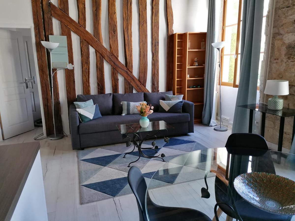 Evasion Autour De Poutres Et Pierres Plein Centre Apartman Orléans Kültér fotó