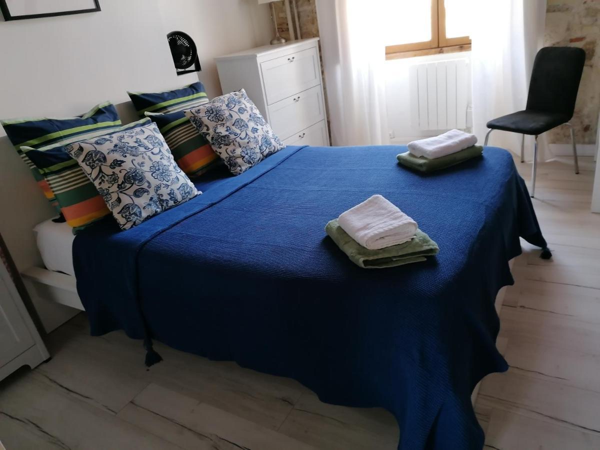 Evasion Autour De Poutres Et Pierres Plein Centre Apartman Orléans Kültér fotó